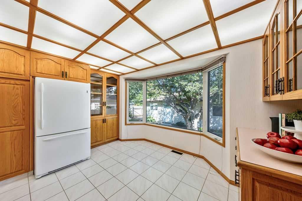 28 Brazeau Crescent SW