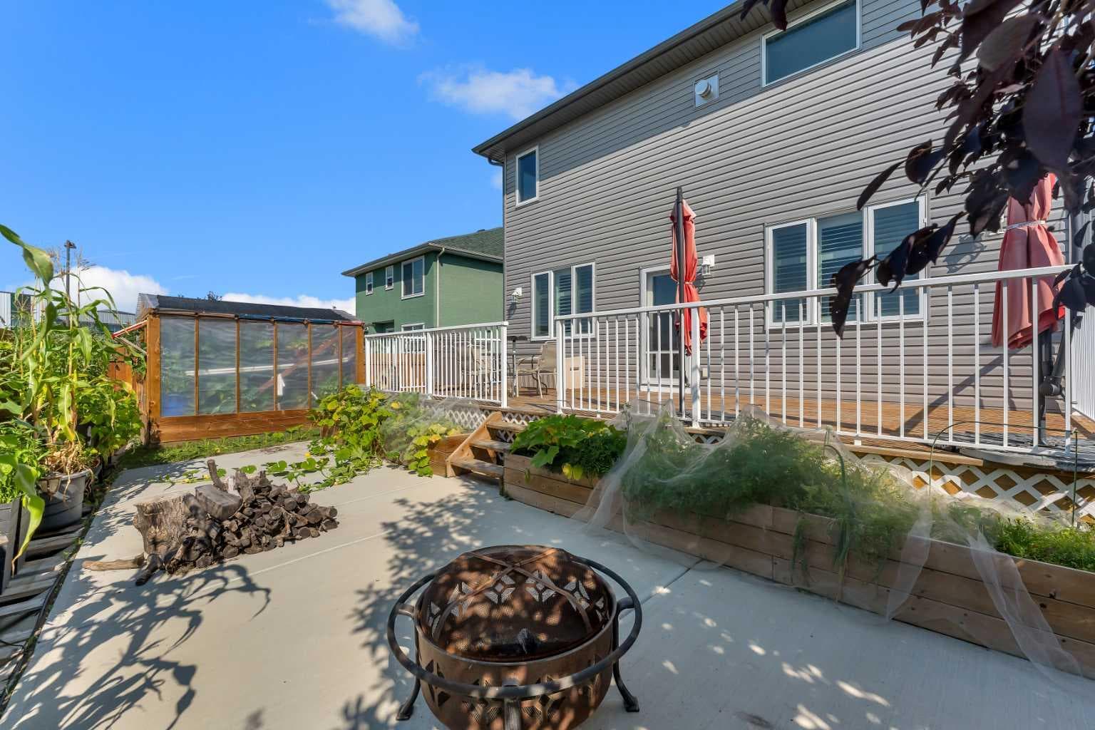 353 Kinniburgh Boulevard 