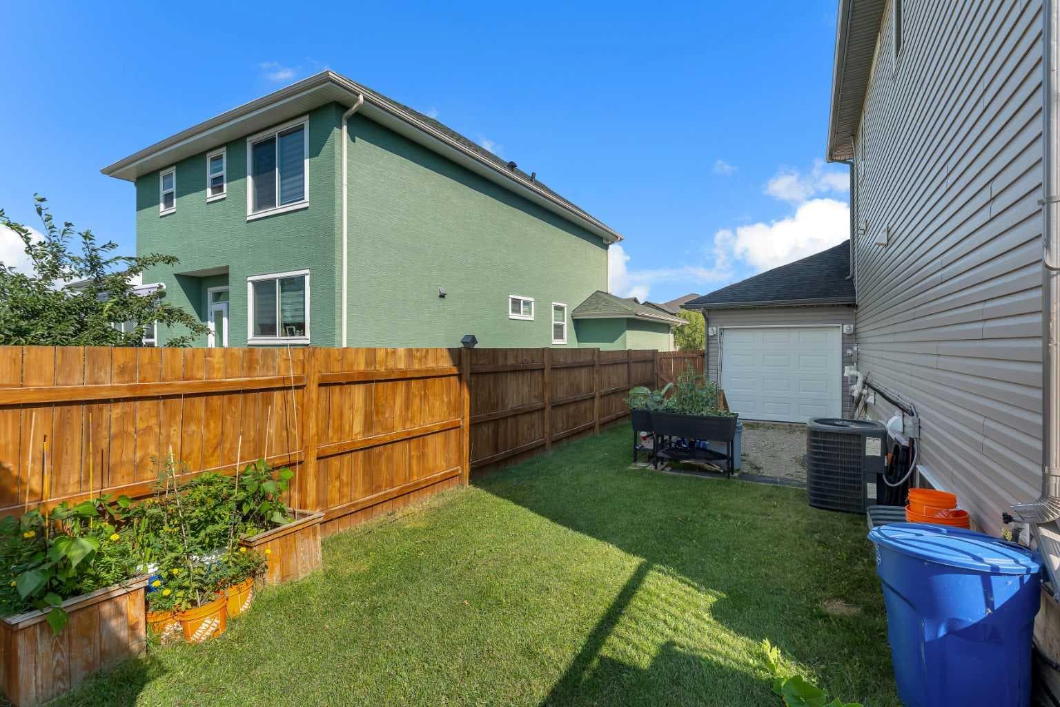 353 Kinniburgh Boulevard 