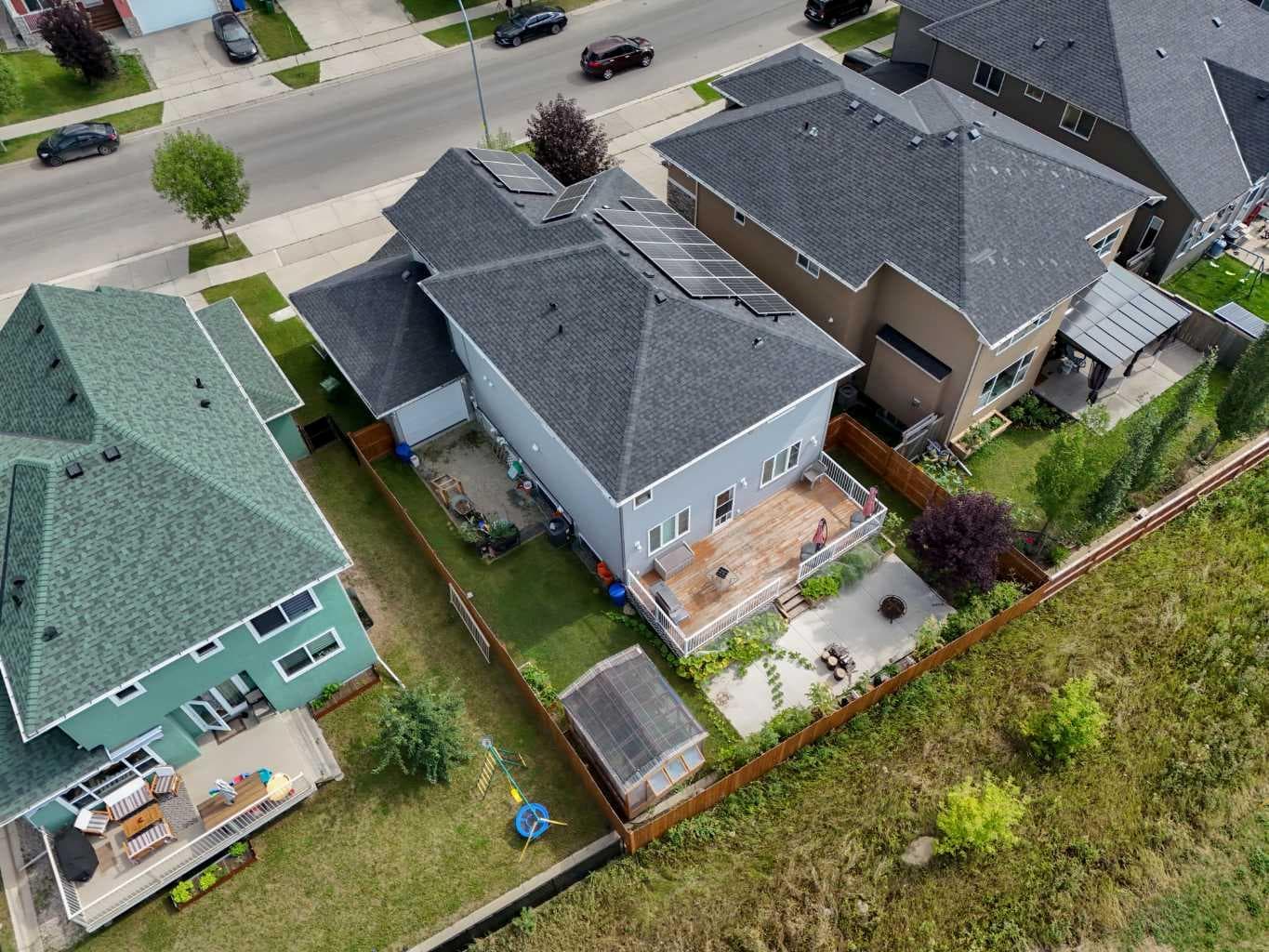 353 Kinniburgh Boulevard 