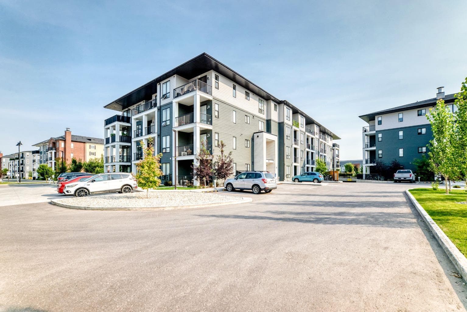 2112, 740 Legacy Village Road SE