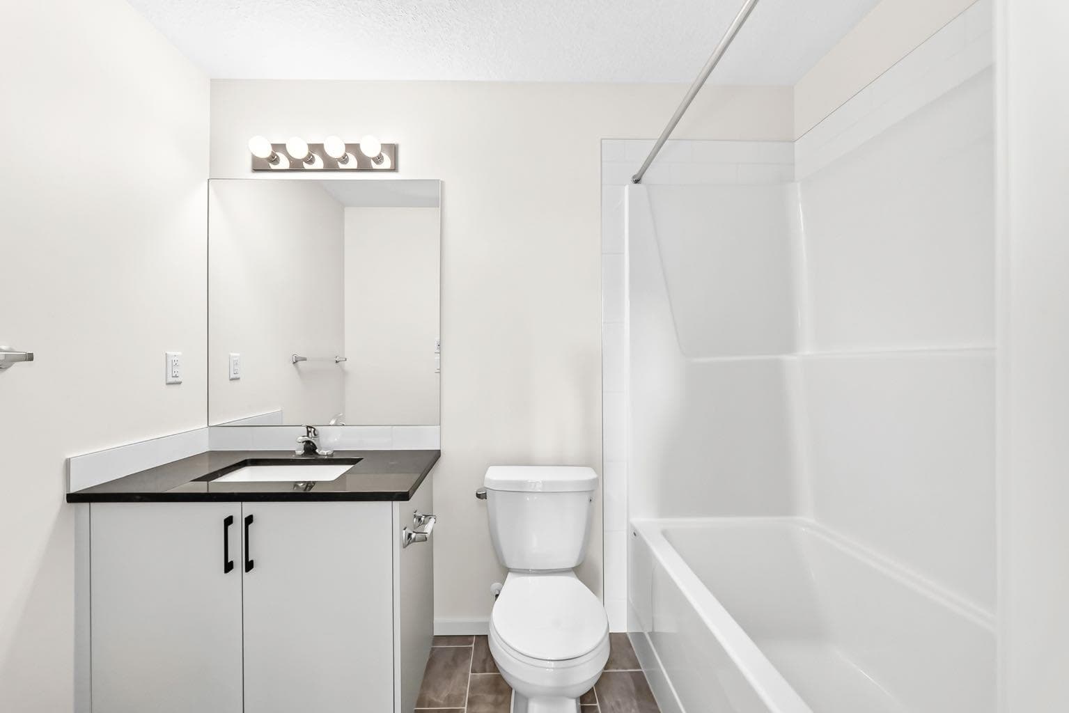 2112, 740 Legacy Village Road SE