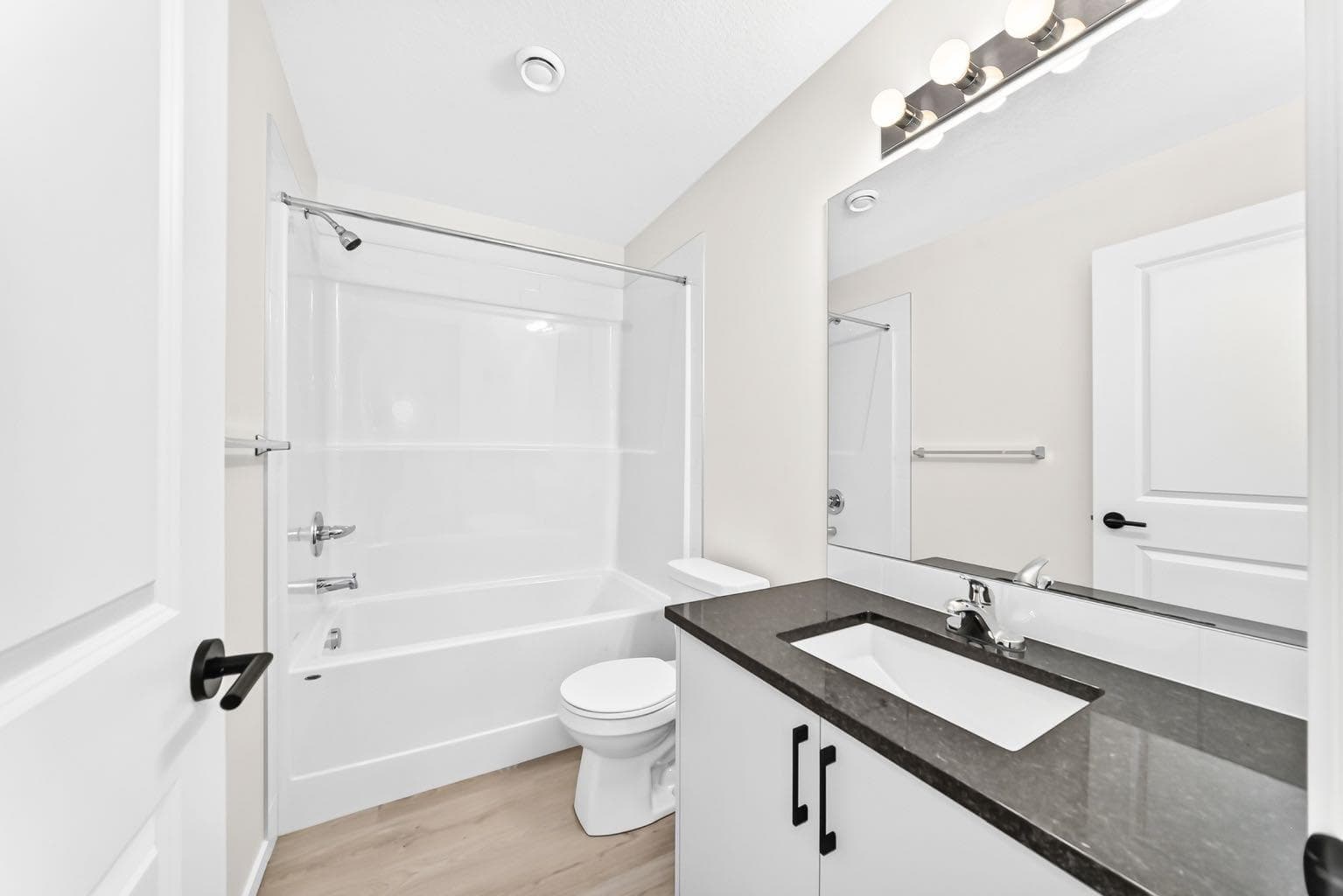2112, 740 Legacy Village Road SE