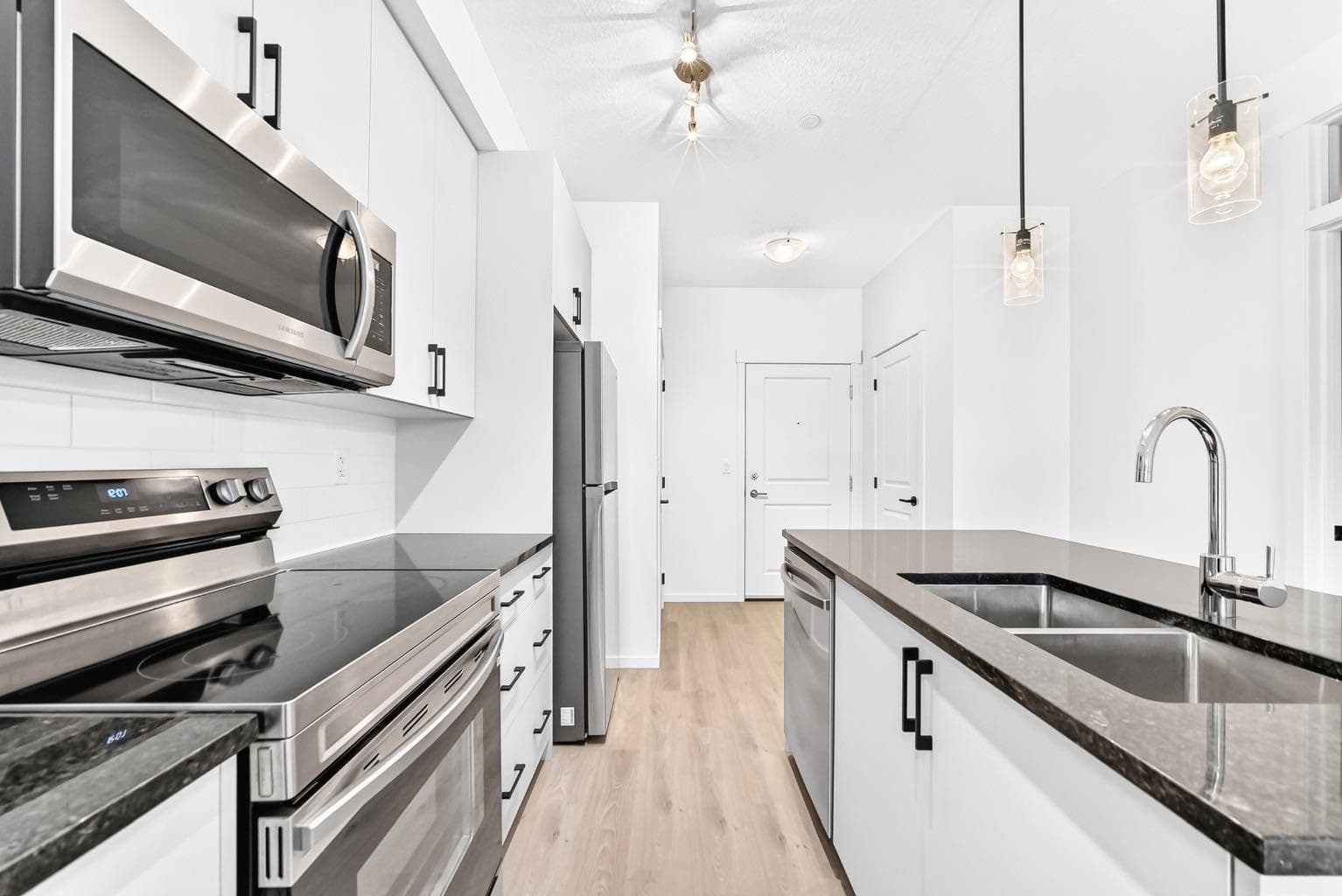 2112, 740 Legacy Village Road SE