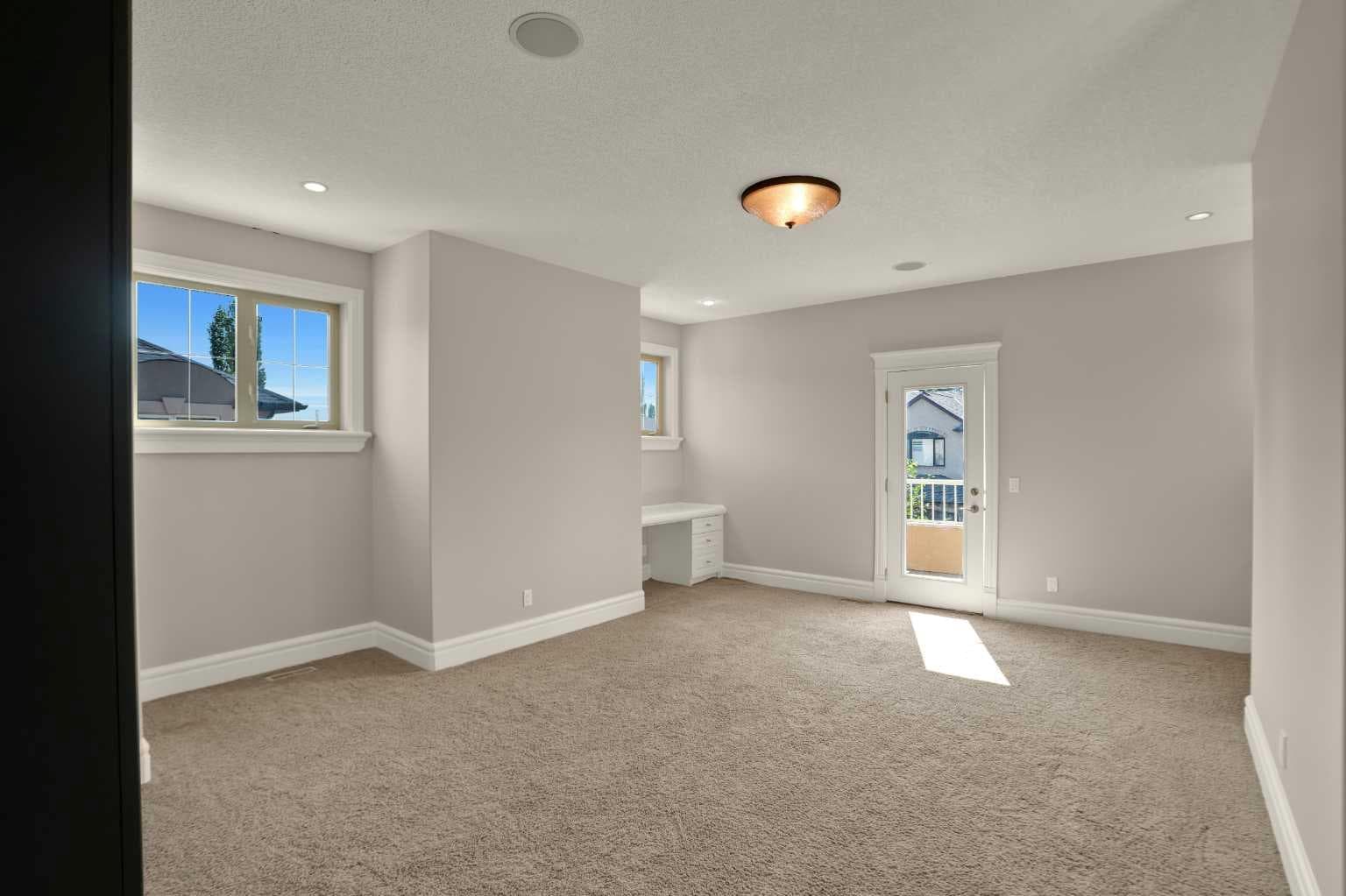 14 Coulee View SW