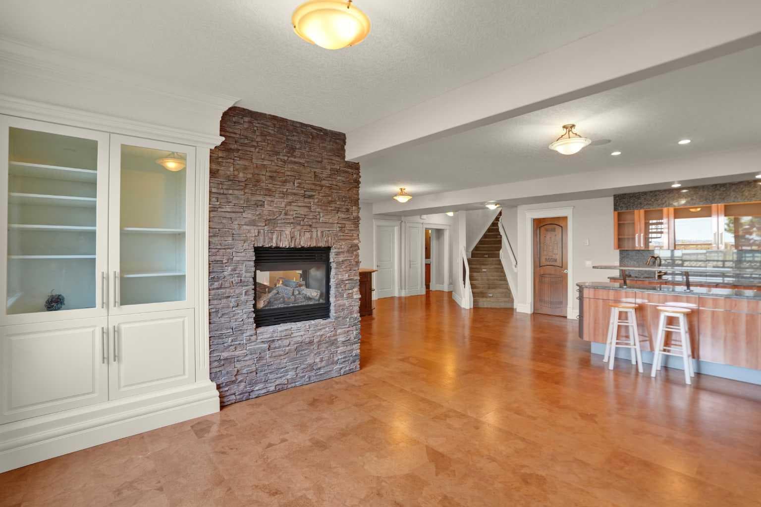 14 Coulee View SW