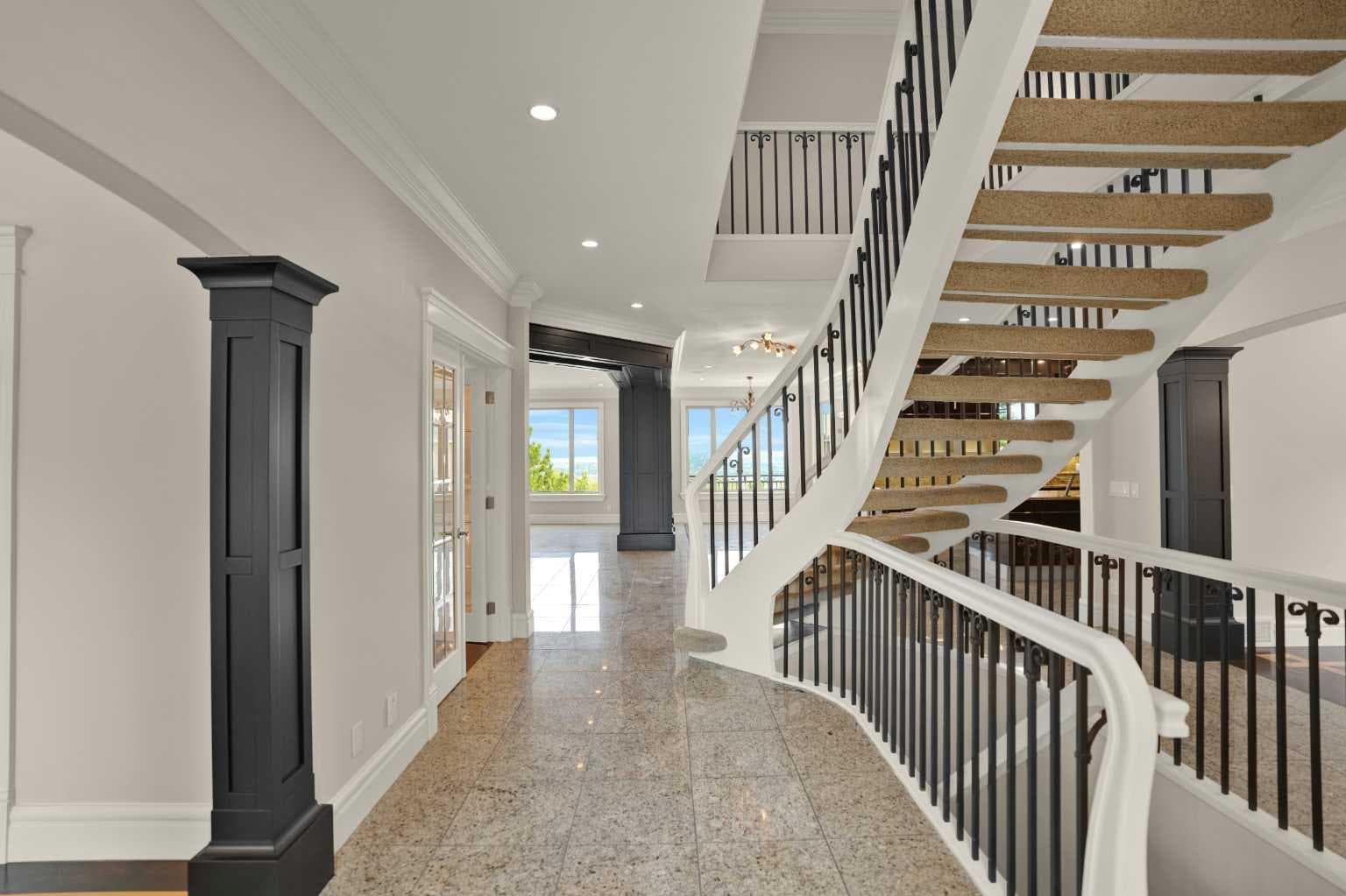 14 Coulee View SW