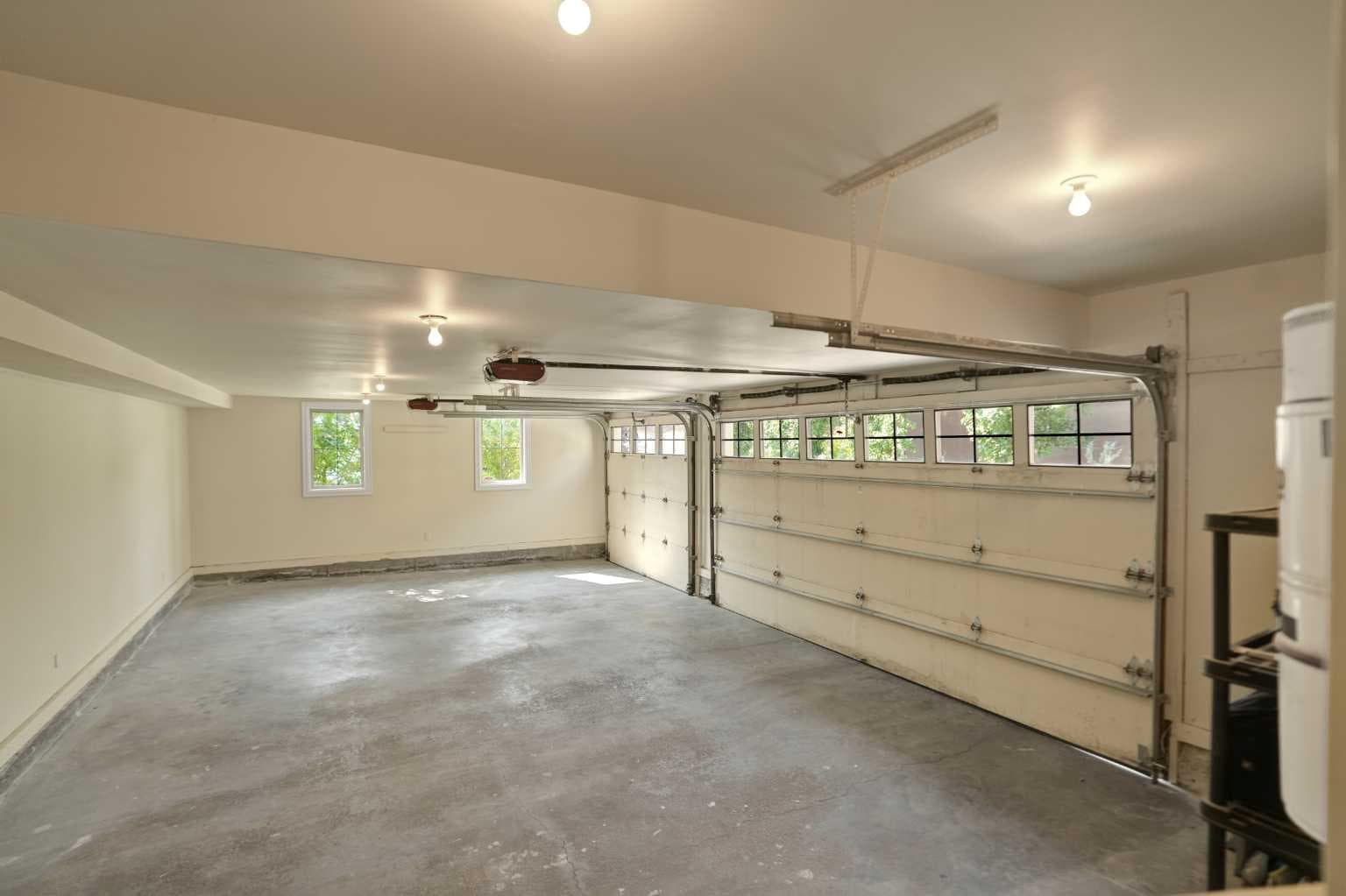14 Coulee View SW