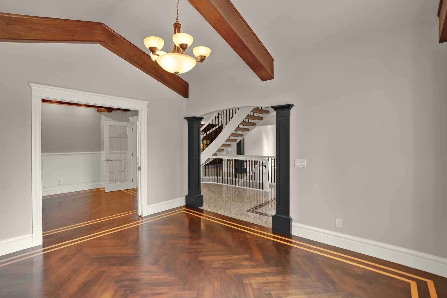 14 Coulee View SW