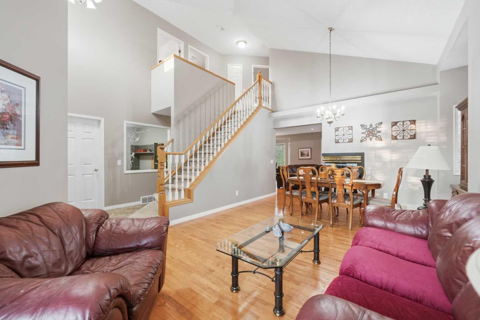 76 Valley Meadow Close NW