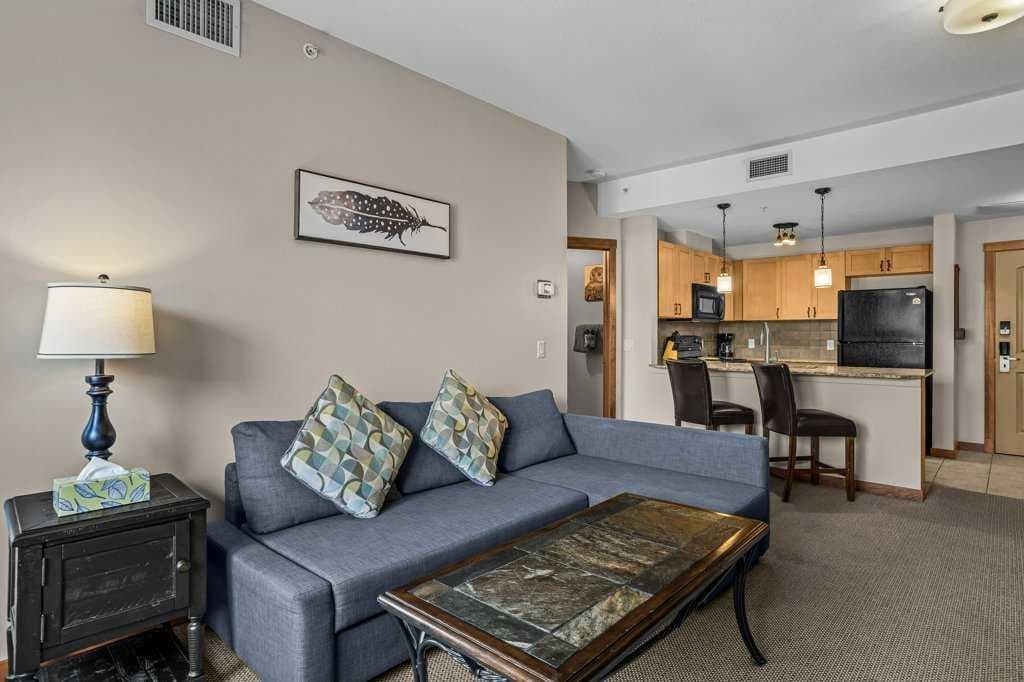 405, 190 Kananaskis Way 