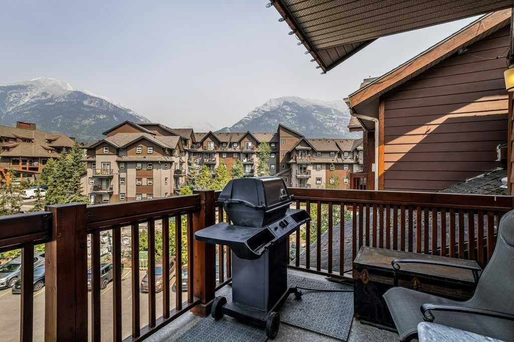 405, 190 Kananaskis Way 