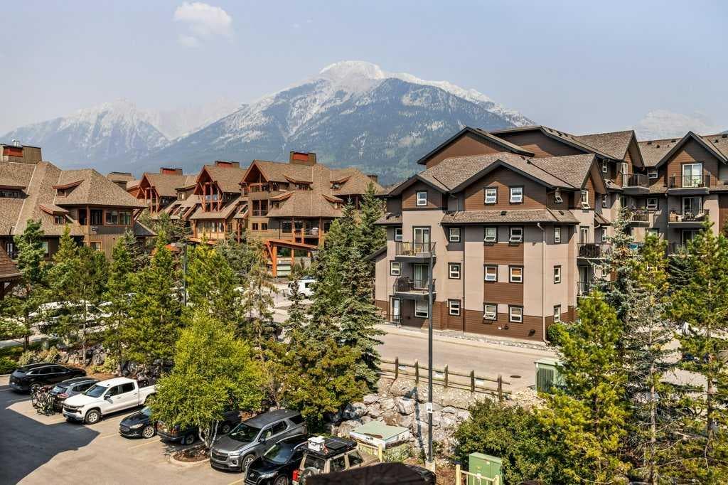 405, 190 Kananaskis Way 
