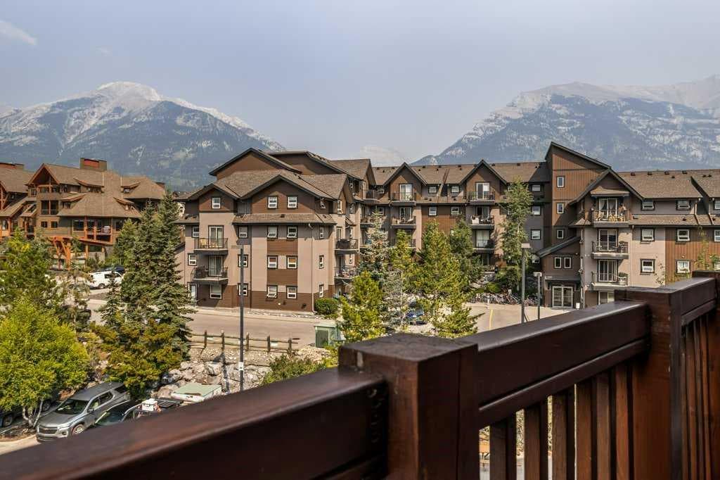 405, 190 Kananaskis Way 
