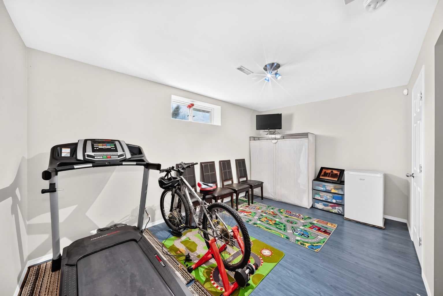 40, 200 Hidden Hills Terrace NW