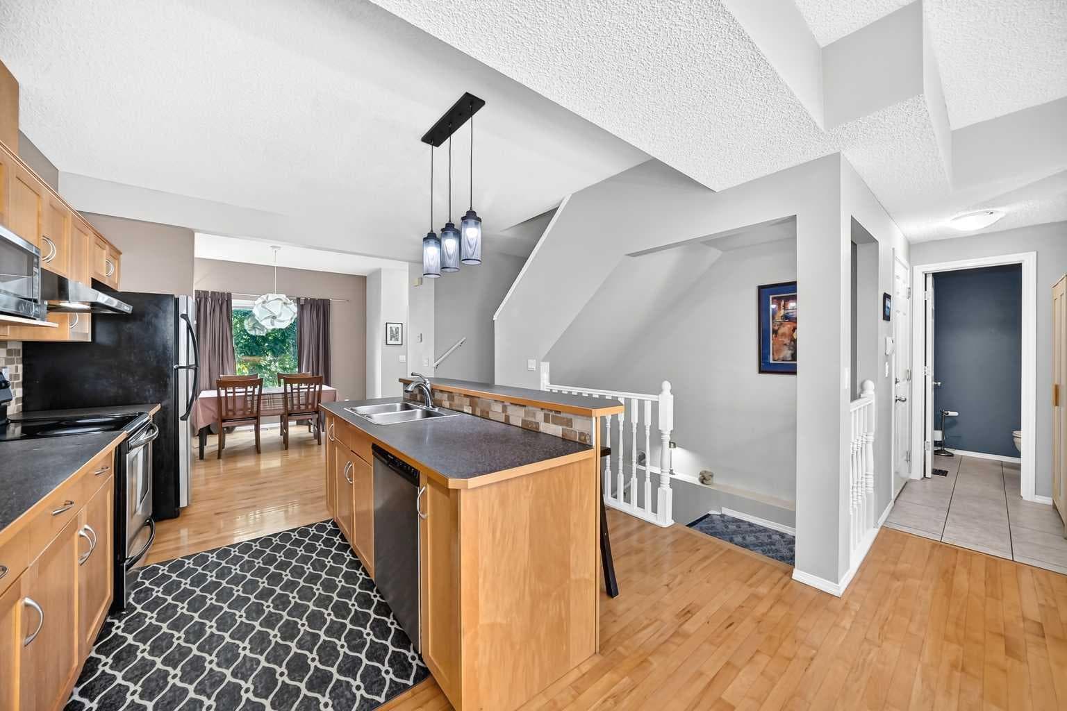 40, 200 Hidden Hills Terrace NW