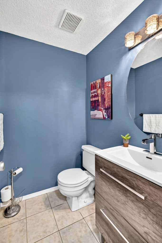 40, 200 Hidden Hills Terrace NW