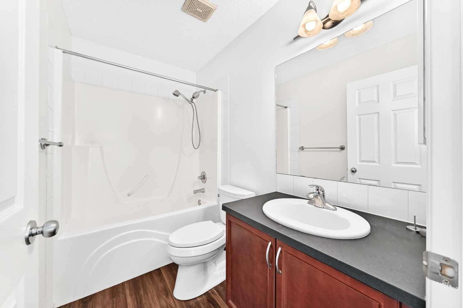 294 Cougar Plateau Way SW