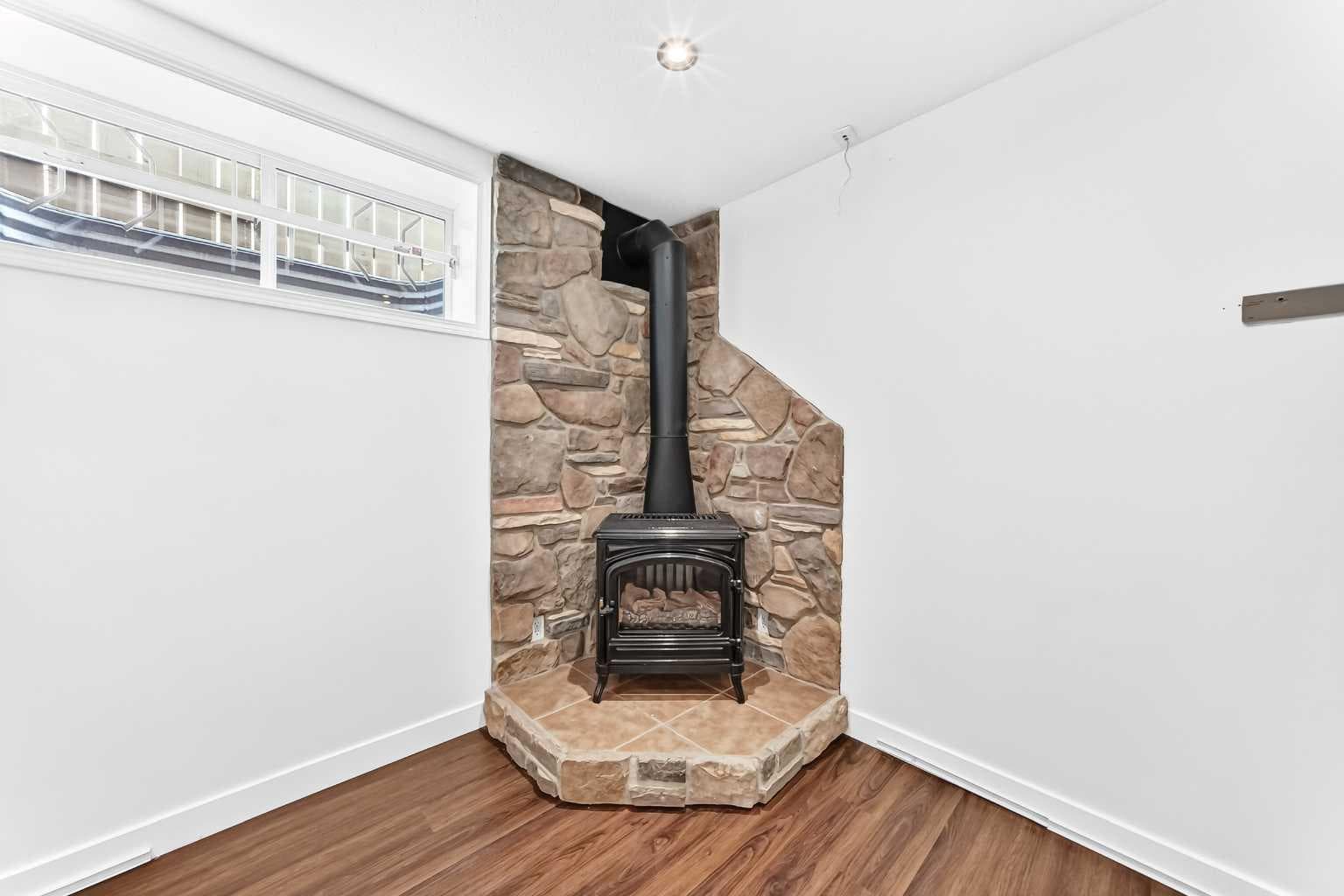 294 Cougar Plateau Way SW