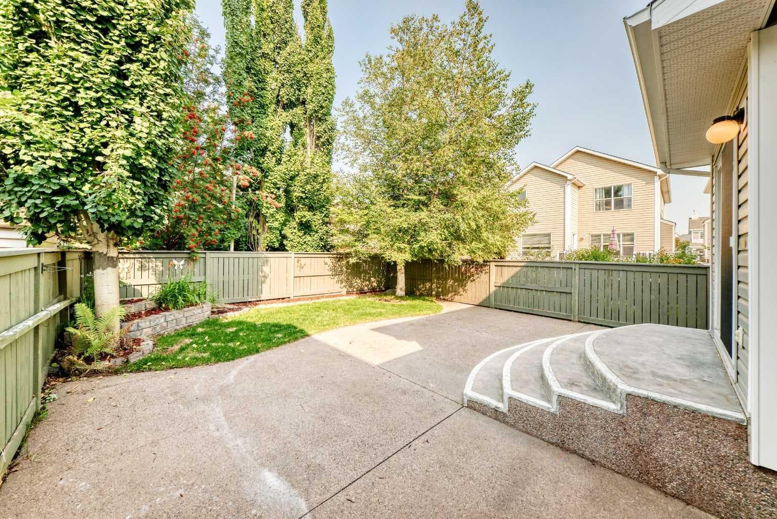 294 Cougar Plateau Way SW