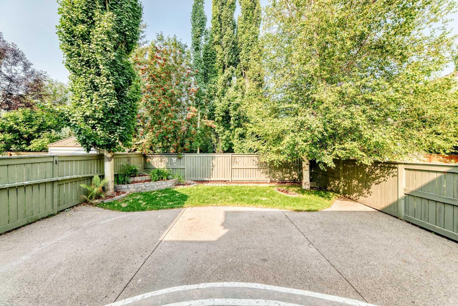 294 Cougar Plateau Way SW