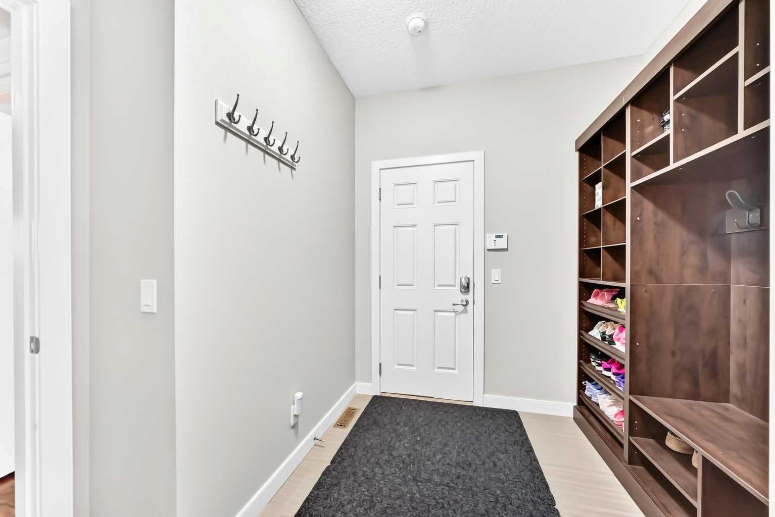 137 Aspenmere Circle 