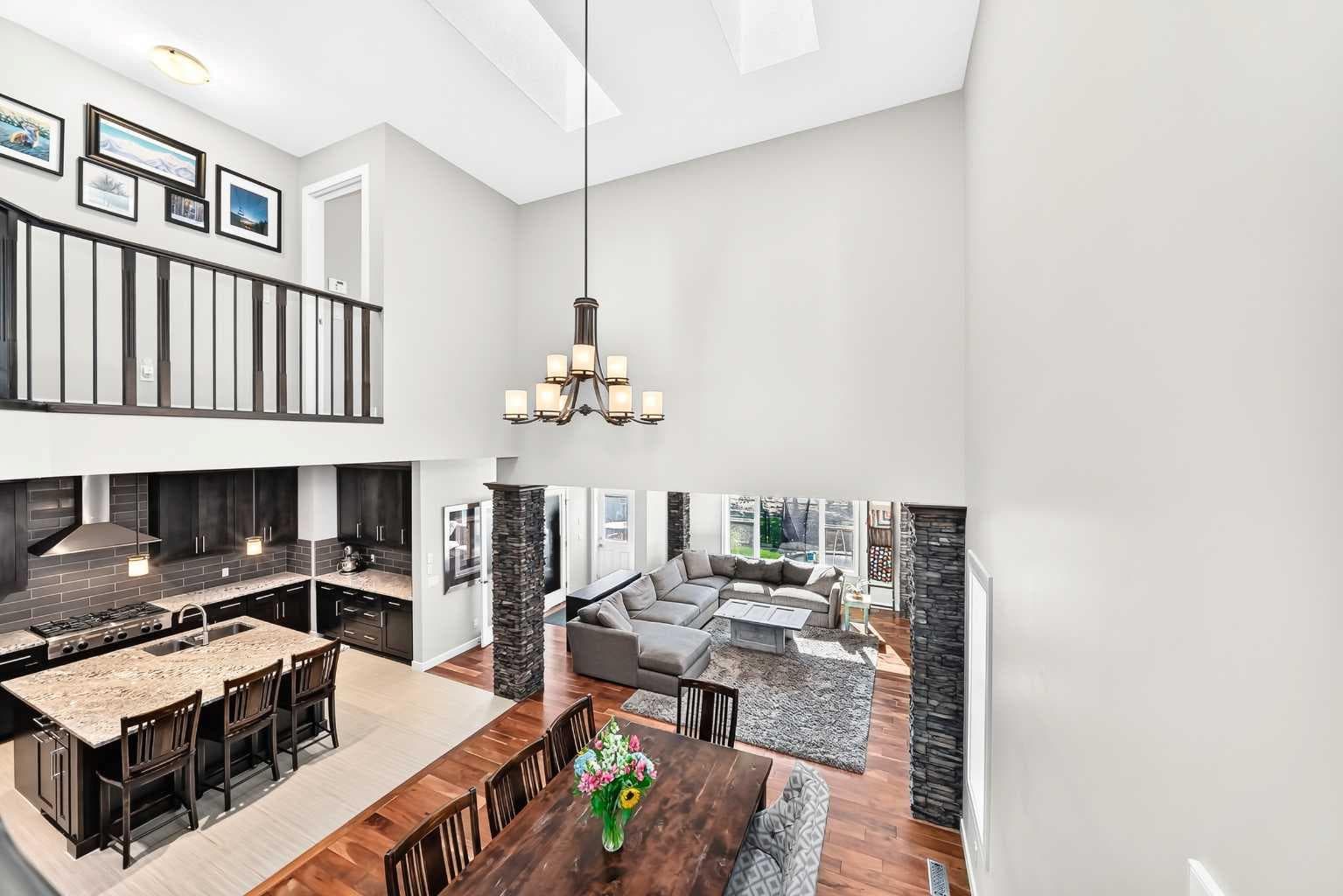 137 Aspenmere Circle 