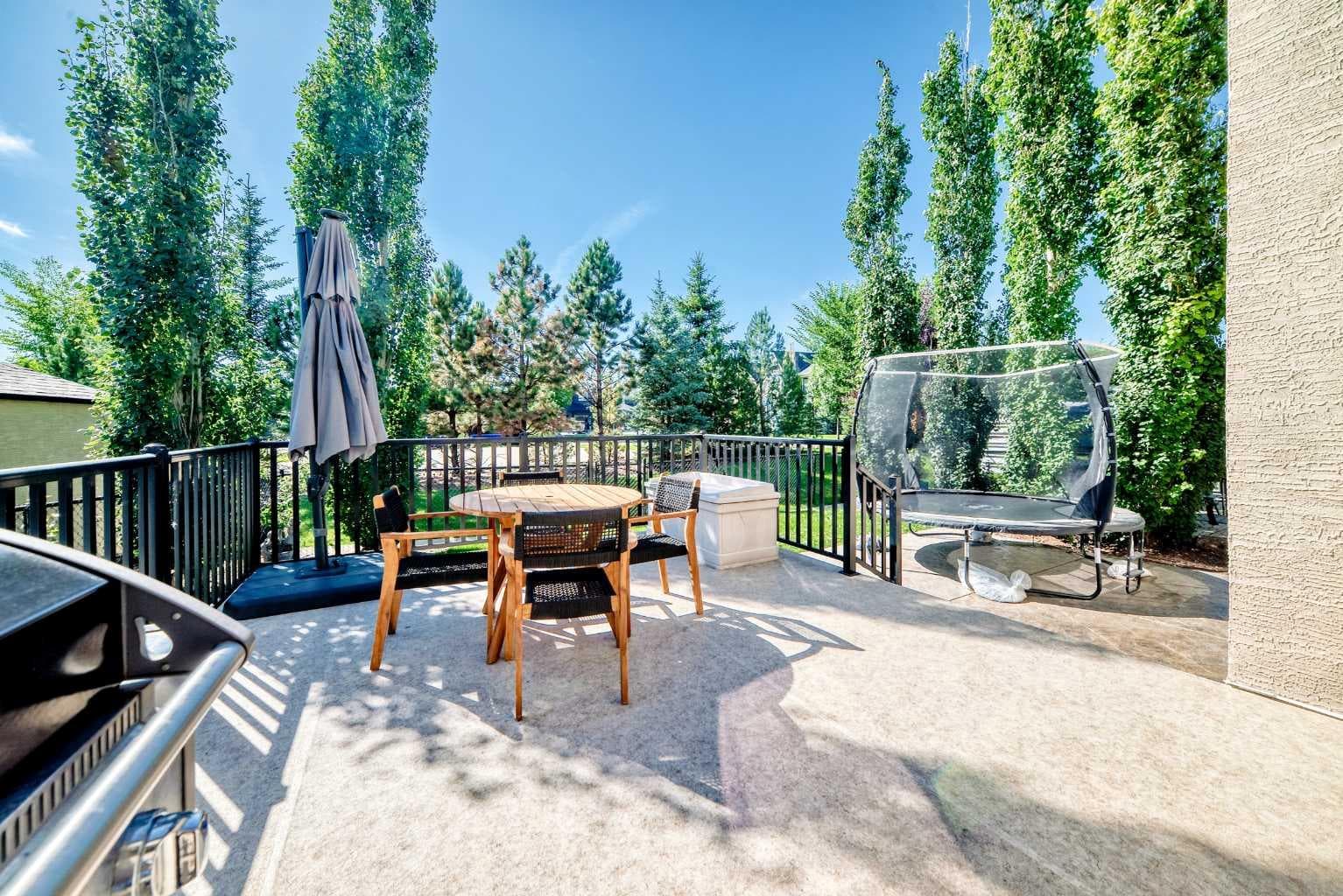 137 Aspenmere Circle 
