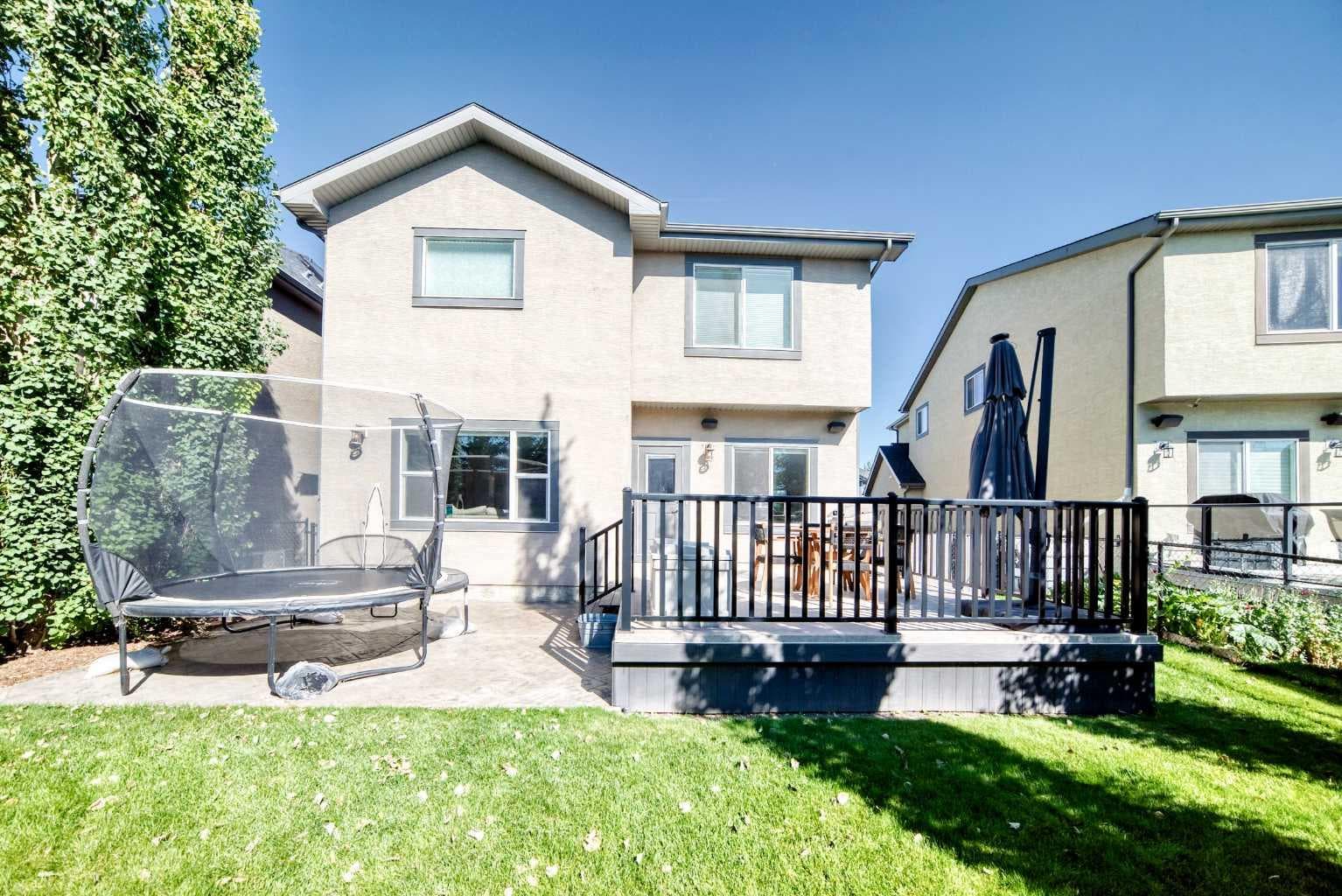 137 Aspenmere Circle 