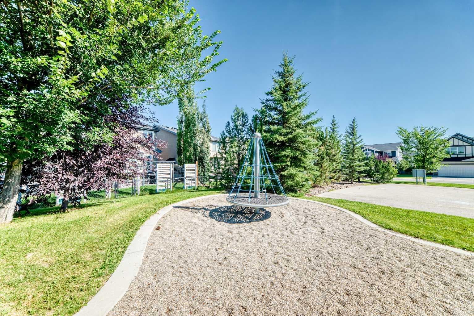 137 Aspenmere Circle 