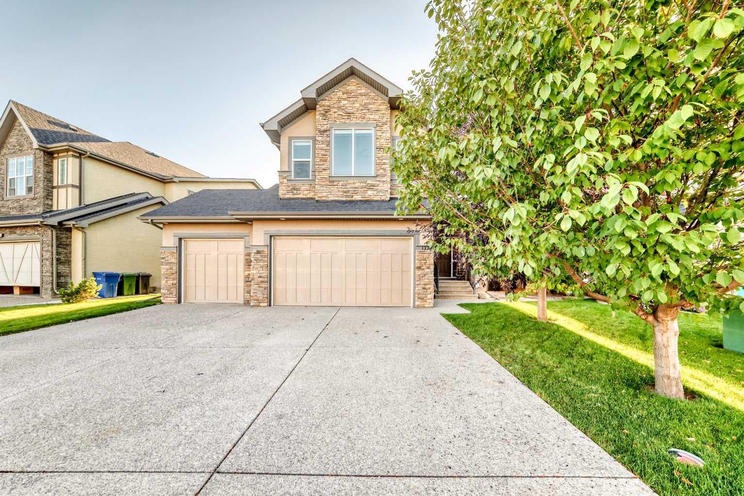 137 Aspenmere Circle 