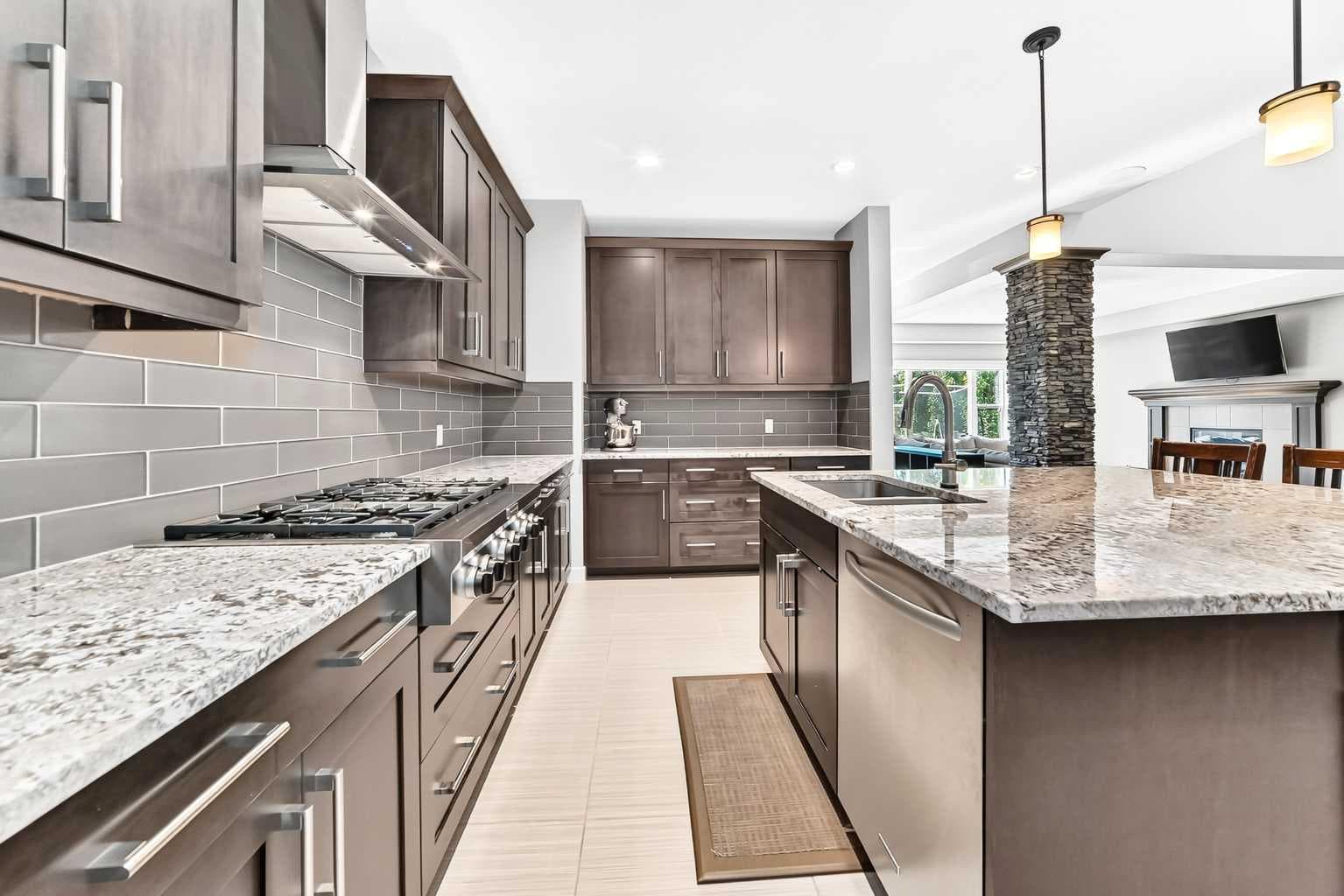 137 Aspenmere Circle 