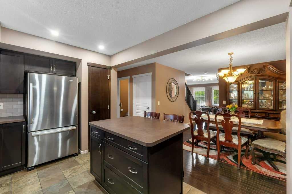 66 Reunion Grove NW