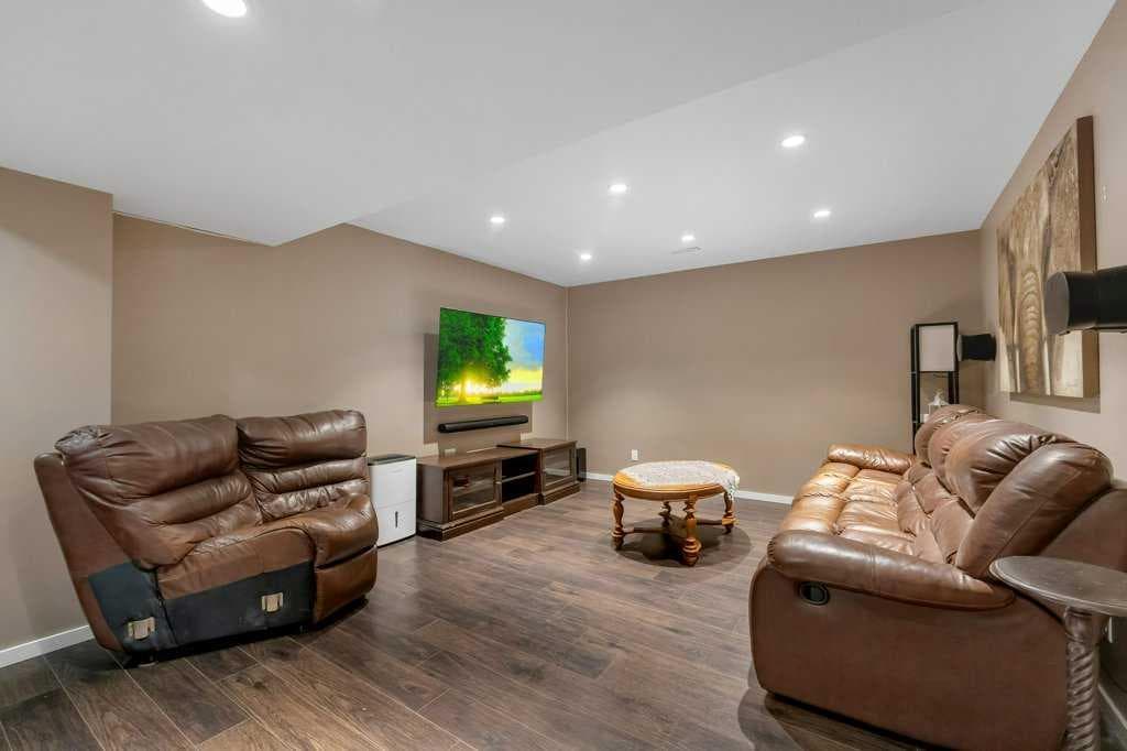 66 Reunion Grove NW