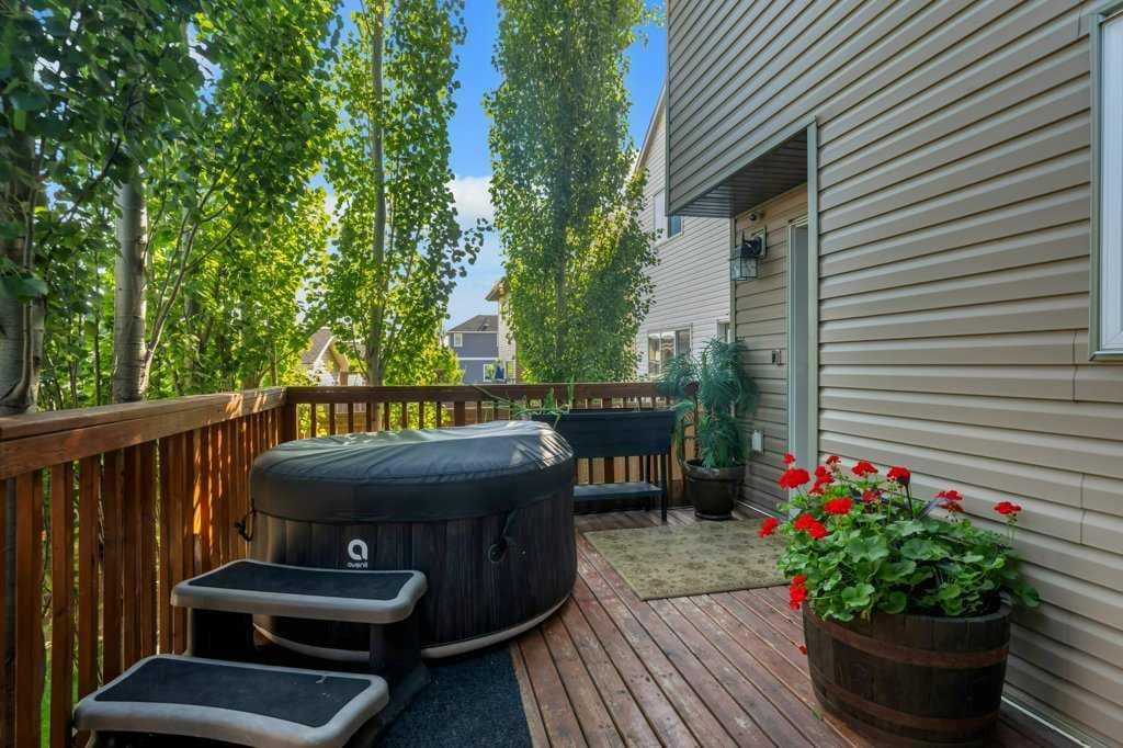 66 Reunion Grove NW