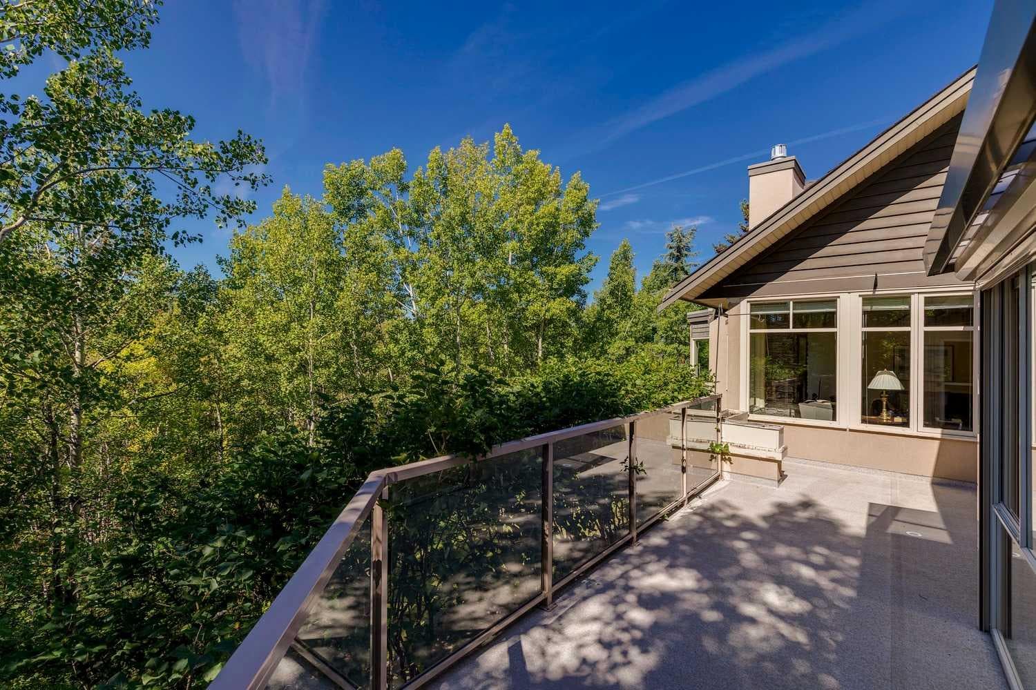 68 Spring Valley Way SW