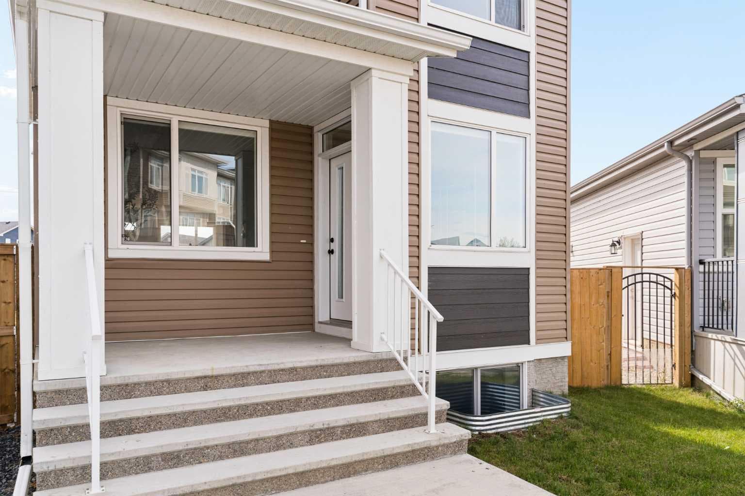 76 Seton Row SE