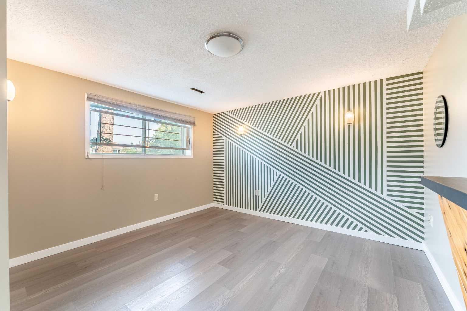84 Templehill Drive NE