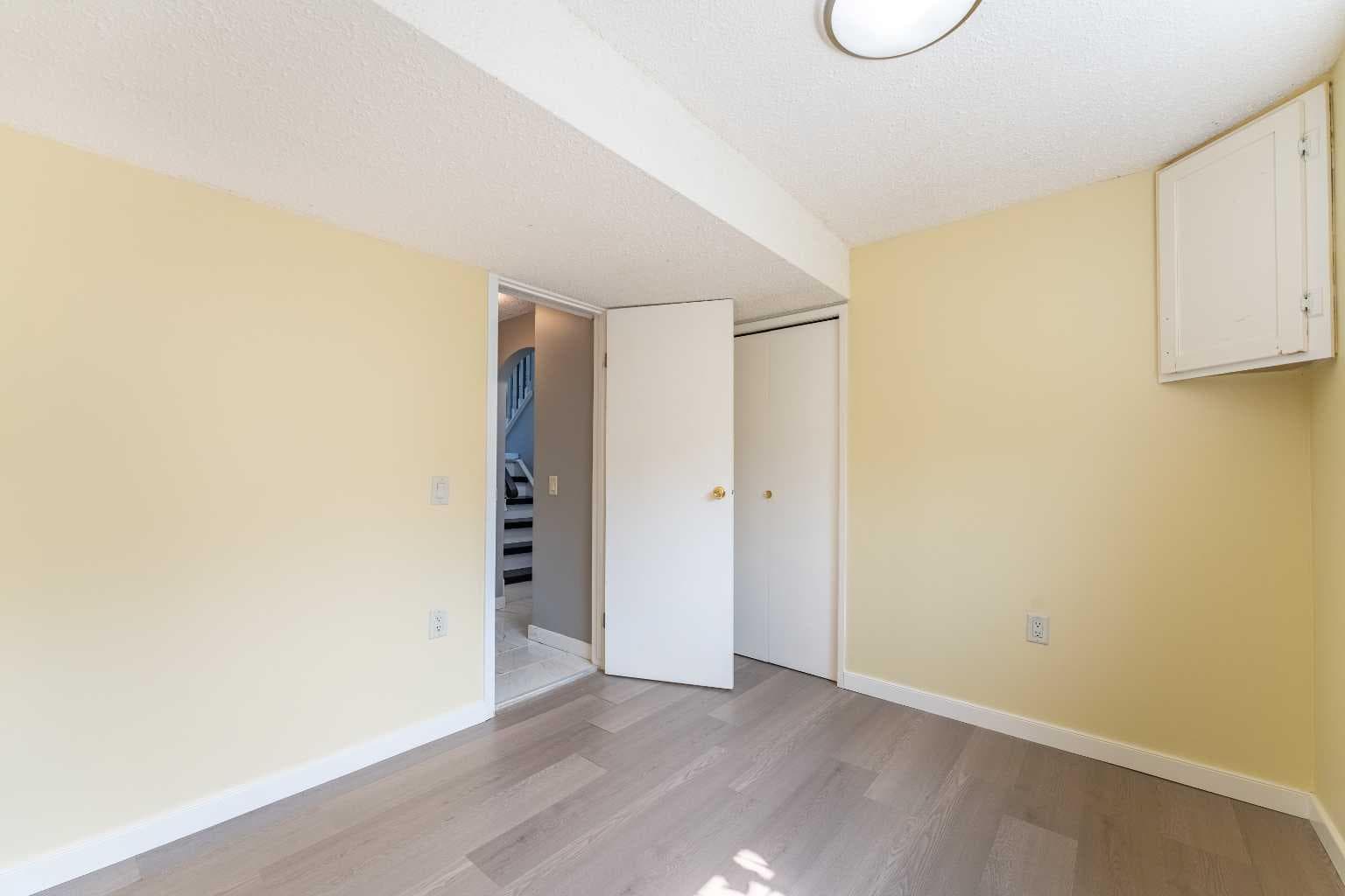 84 Templehill Drive NE