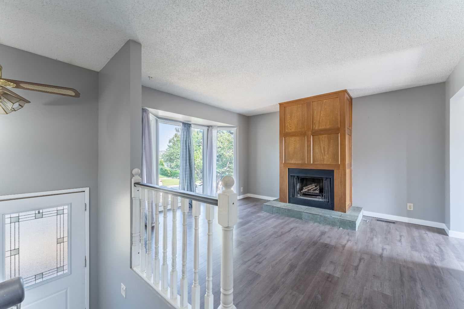 84 Templehill Drive NE
