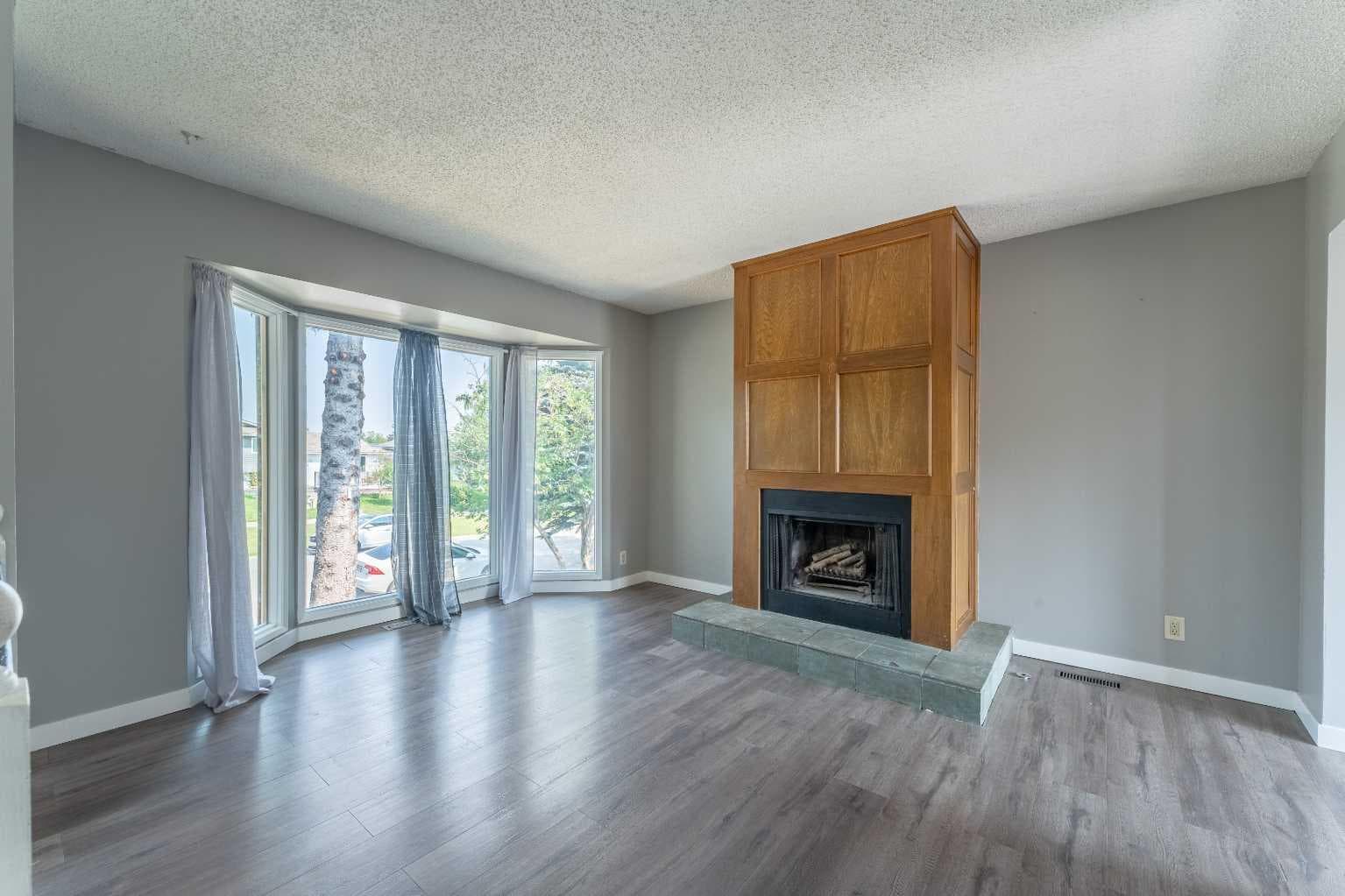 84 Templehill Drive NE