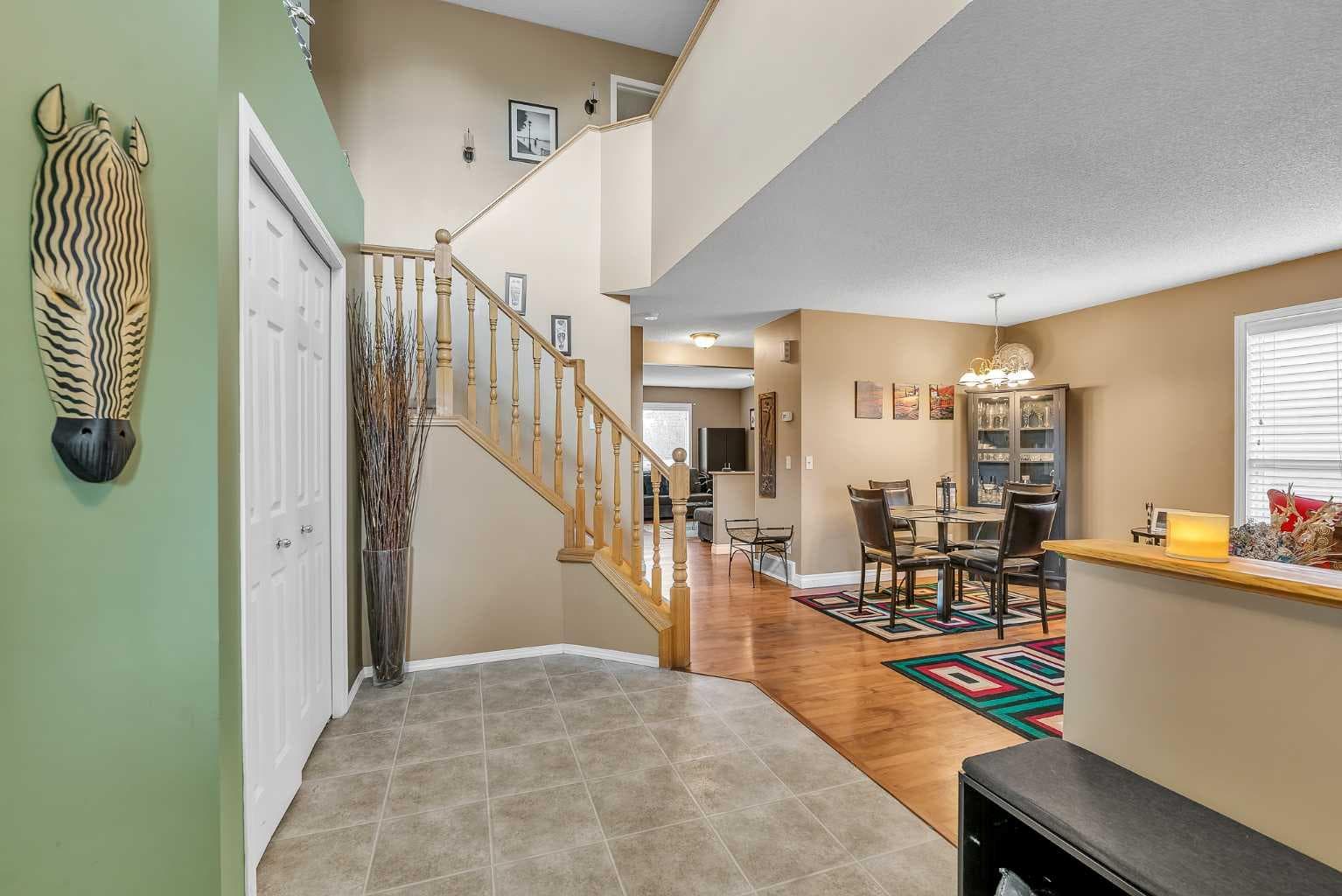 165 Saddlefield Place NE