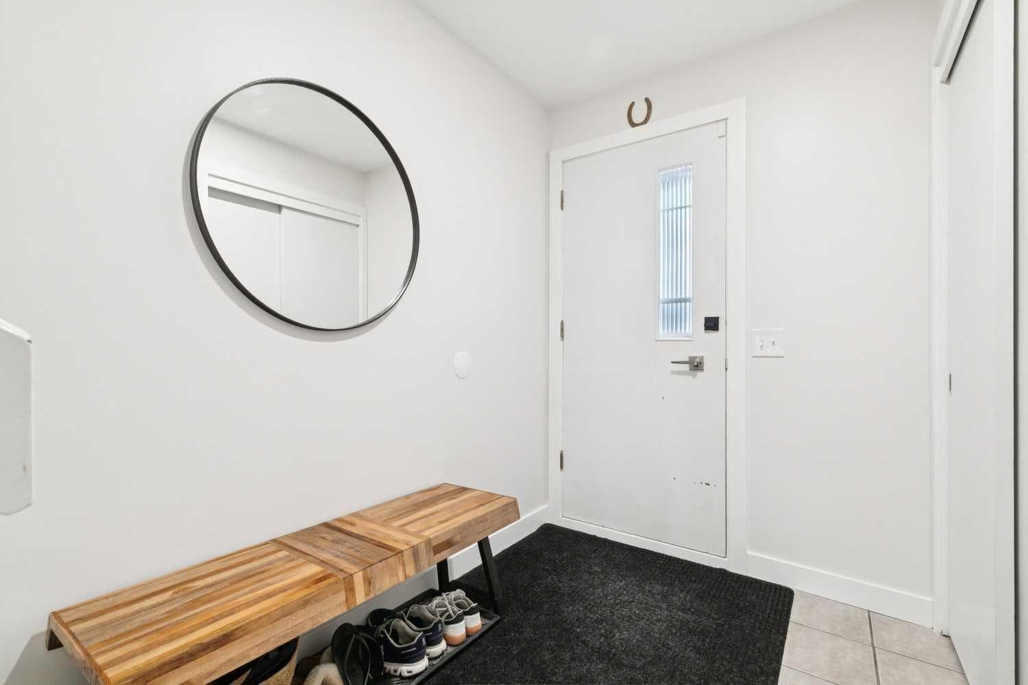16 Brae Glen Court SW
