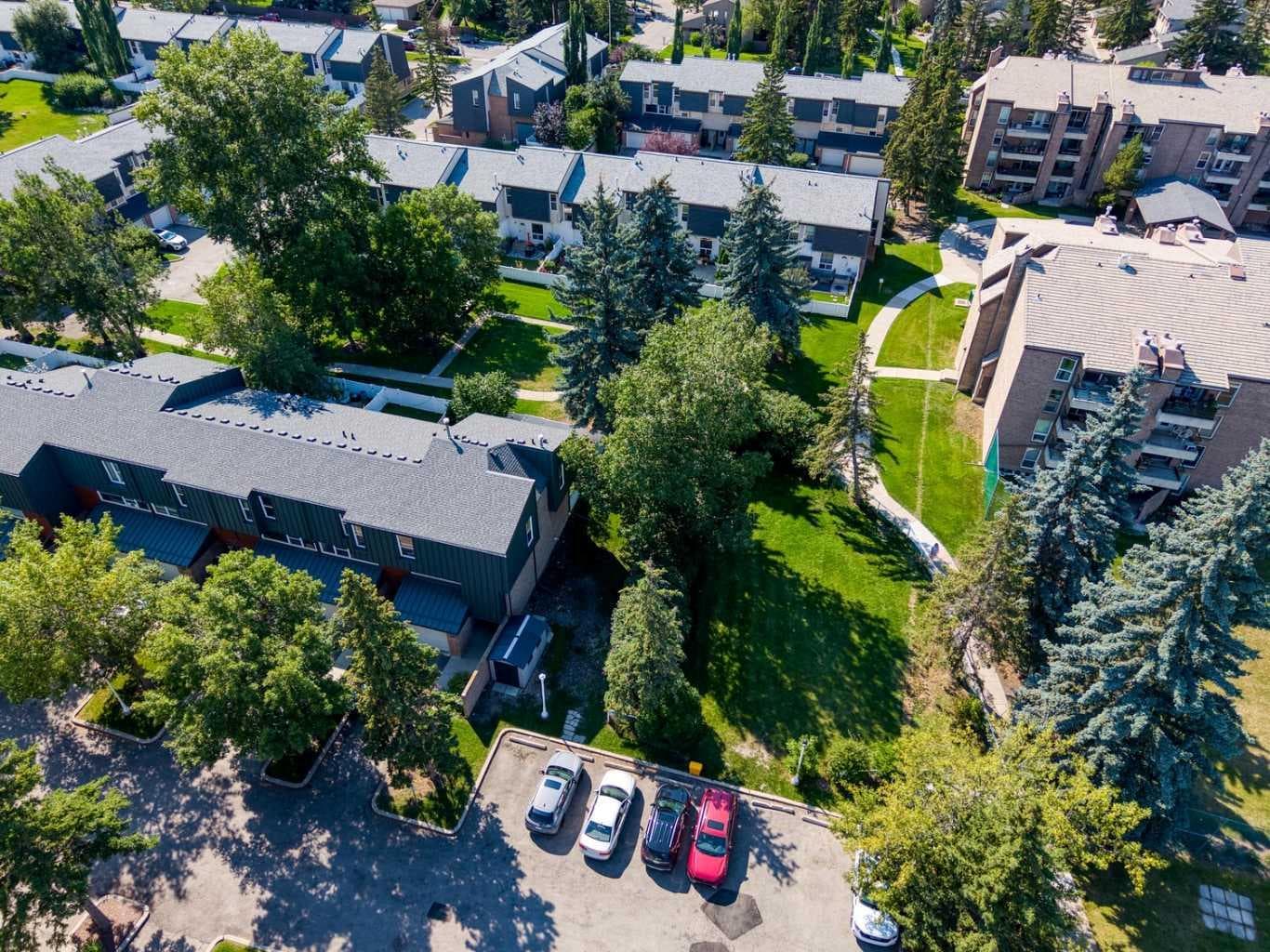 16 Brae Glen Court SW