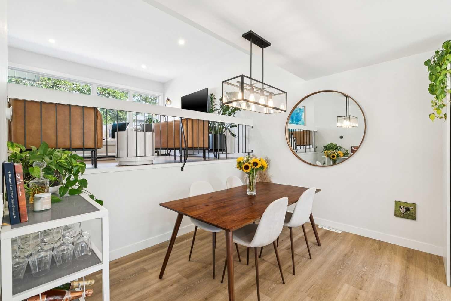 16 Brae Glen Court SW