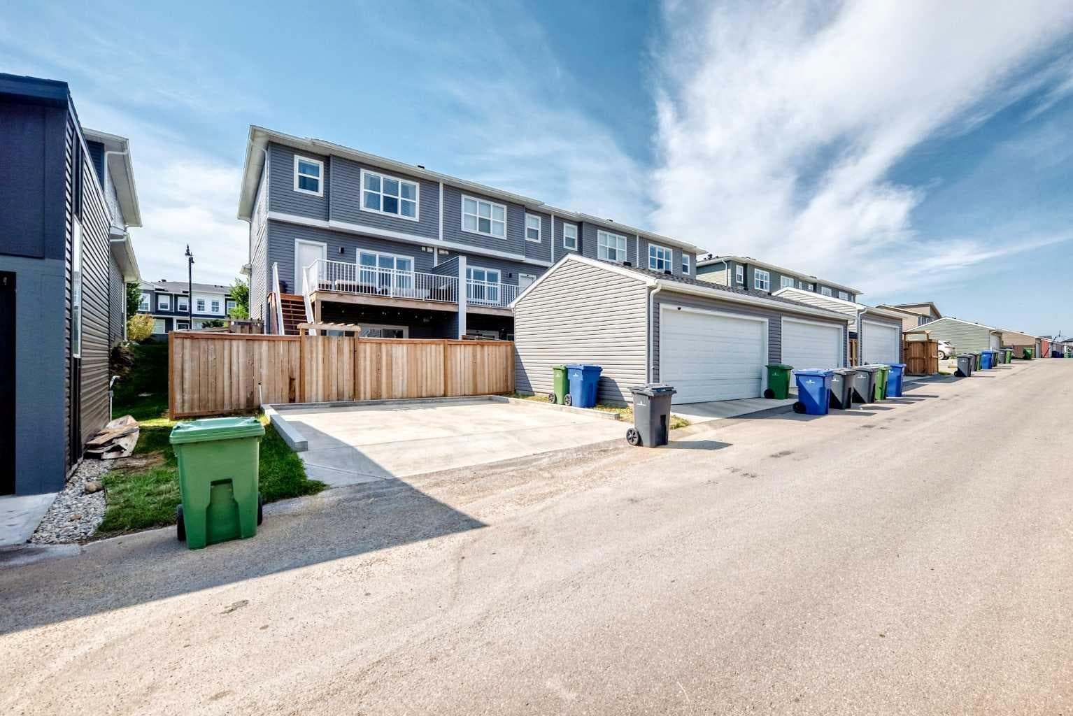 449 West Lakeview Drive 