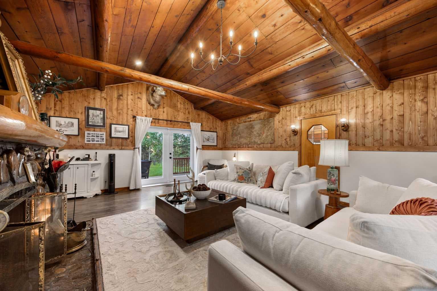 35 Bracken Point 
