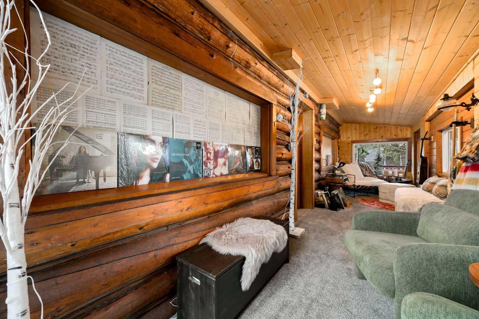 35 Bracken Point 