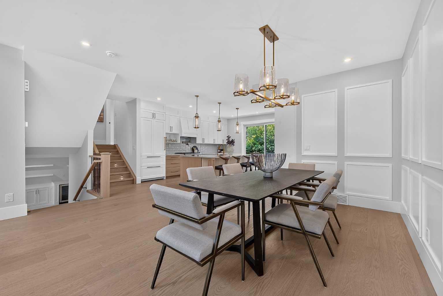 88 Woodlark Drive SW