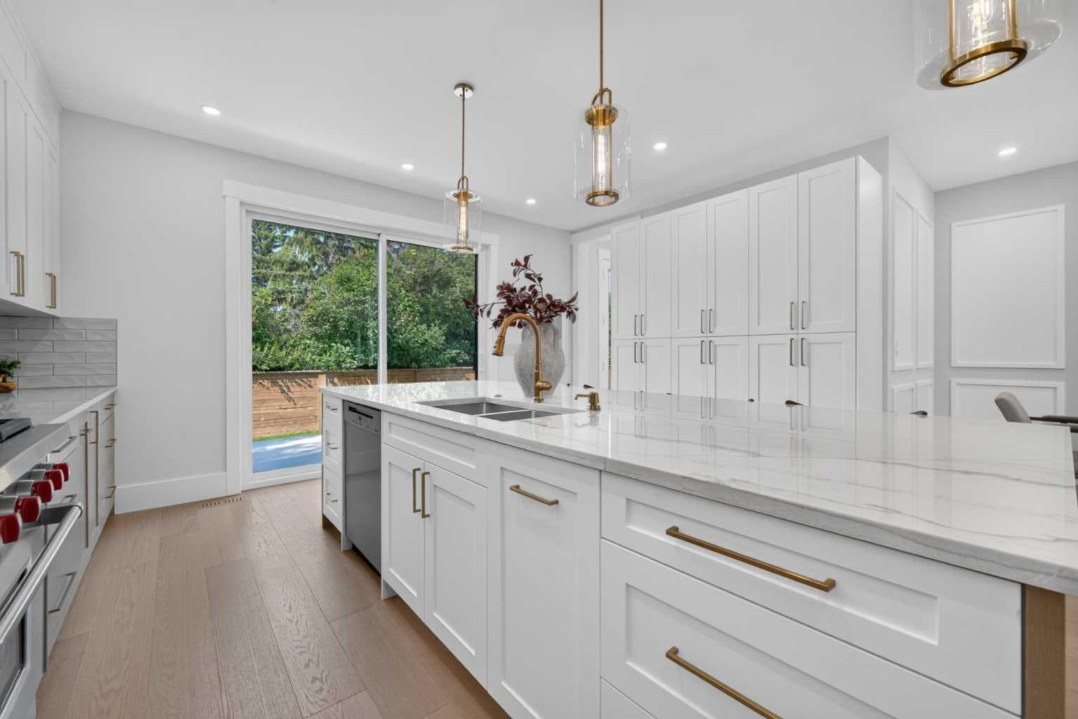 88 Woodlark Drive SW